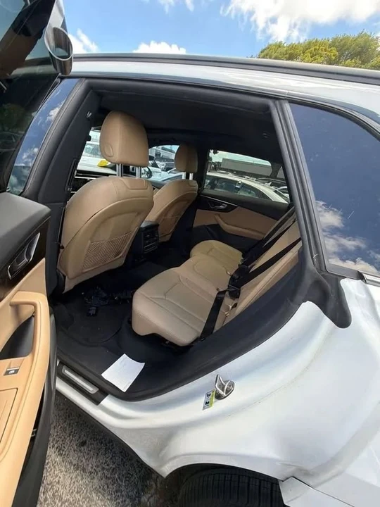 2023 Audi Q8 - Image 6 of 6