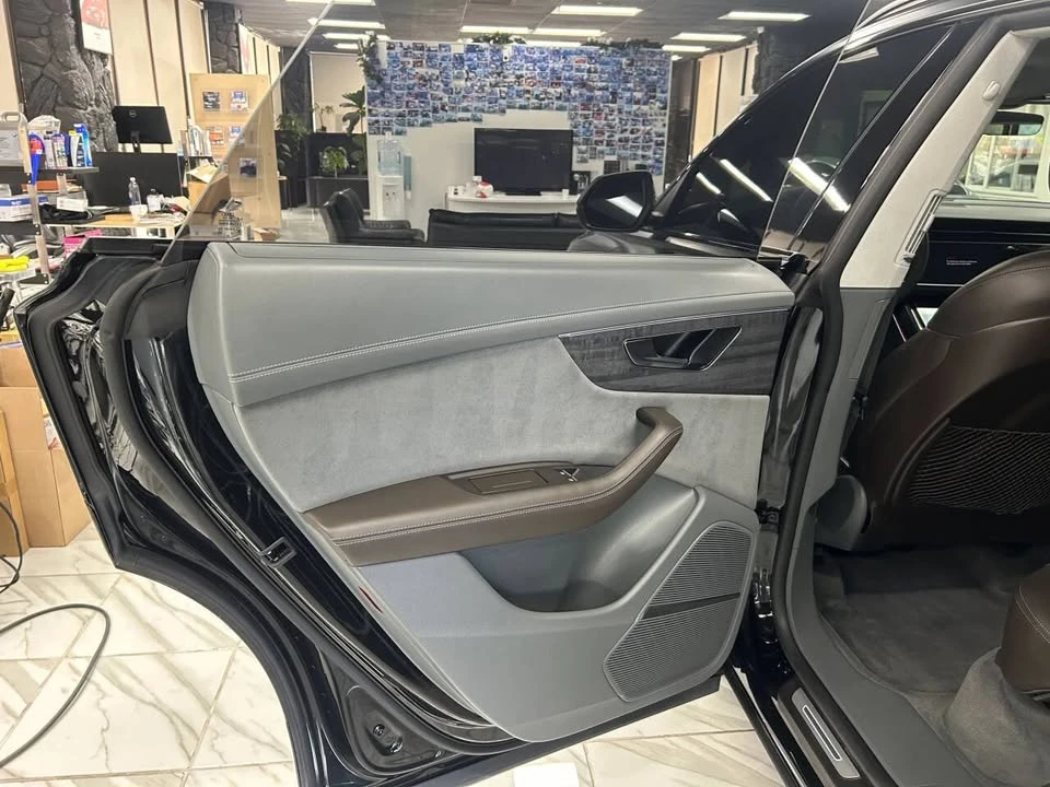 2023 Audi Q8 - Image 14 of 20