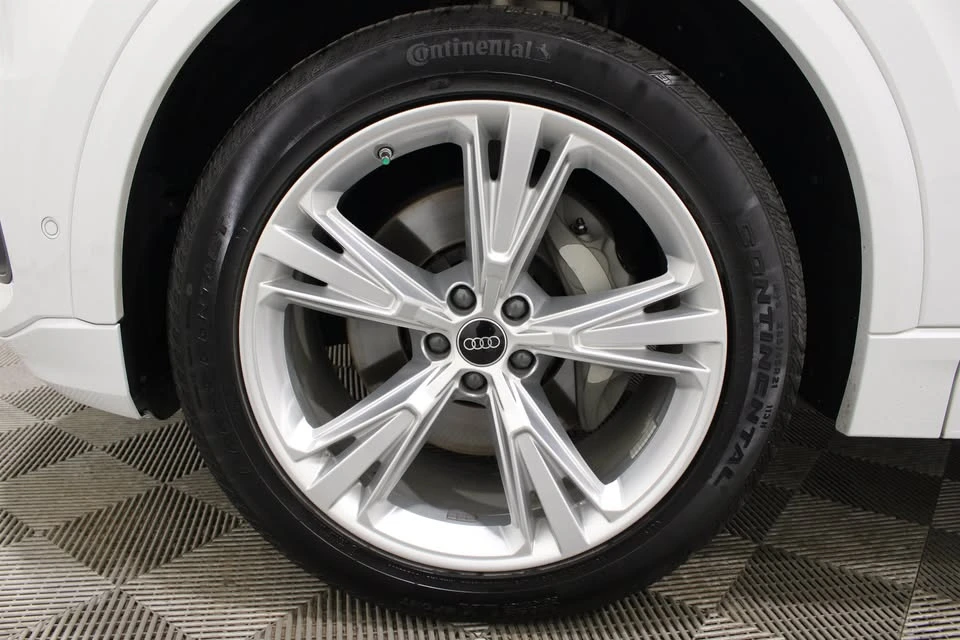 2023 Audi Q8 - Image 8 of 11