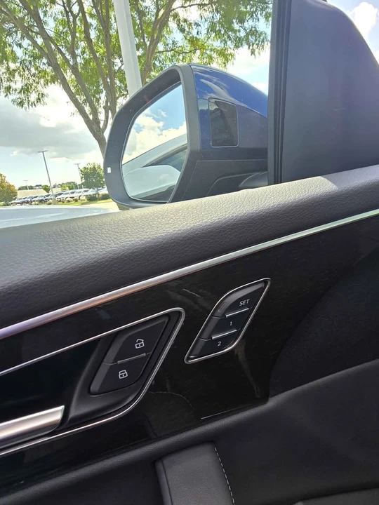 2023 Audi Q8 - Image 9 of 19