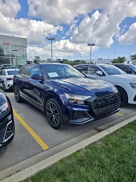 2023 Audi Q8 Premium Plus