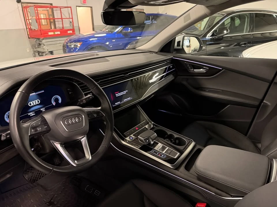 2023 Audi Q8 - Image 3 of 3