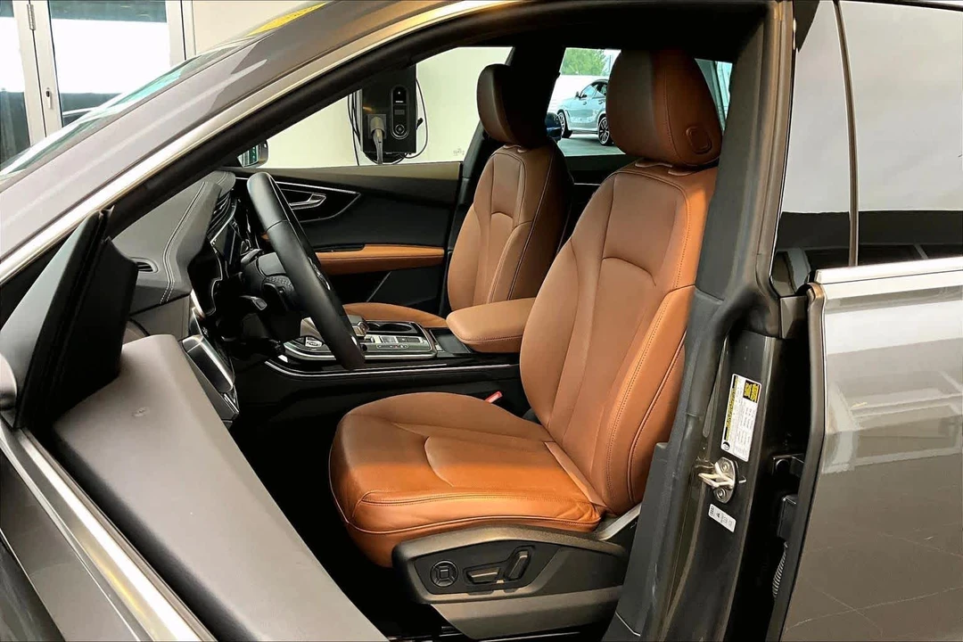 2023 Audi Q8 - Image 8 of 12