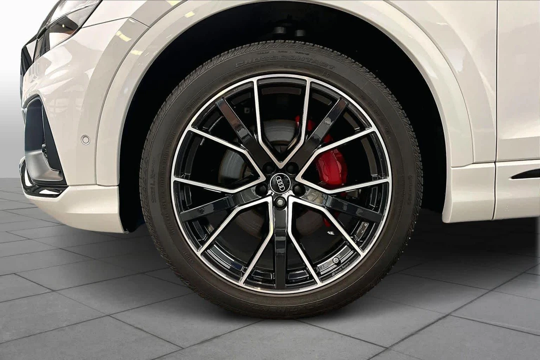 2023 Audi Q8 - Image 11 of 21