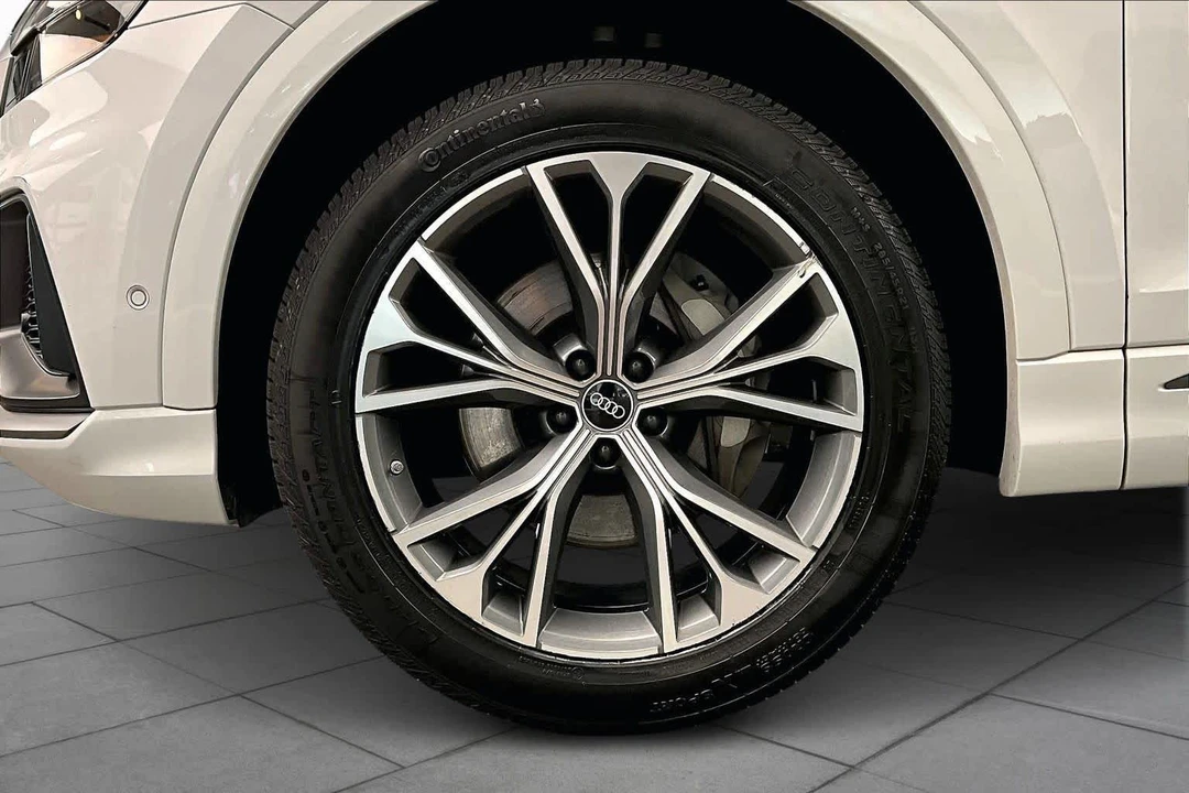 2023 Audi Q8 - Image 11 of 12