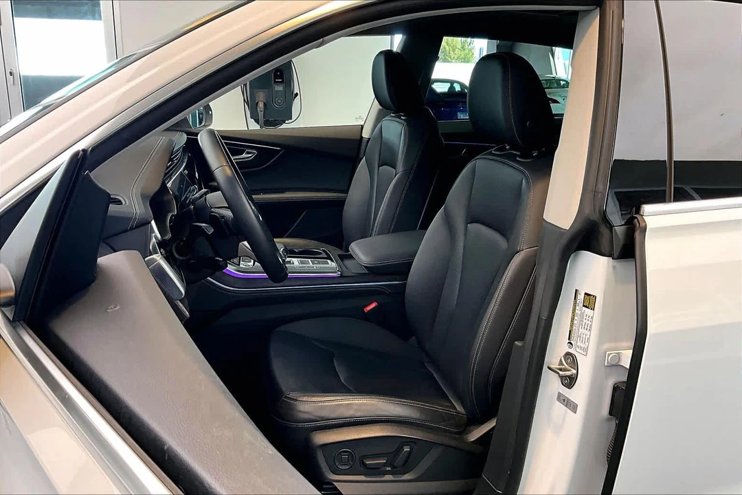 2023 Audi Q8 - Image 8 of 12