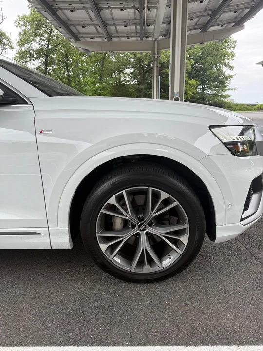 2023 Audi Q8 - Image 16 of 31