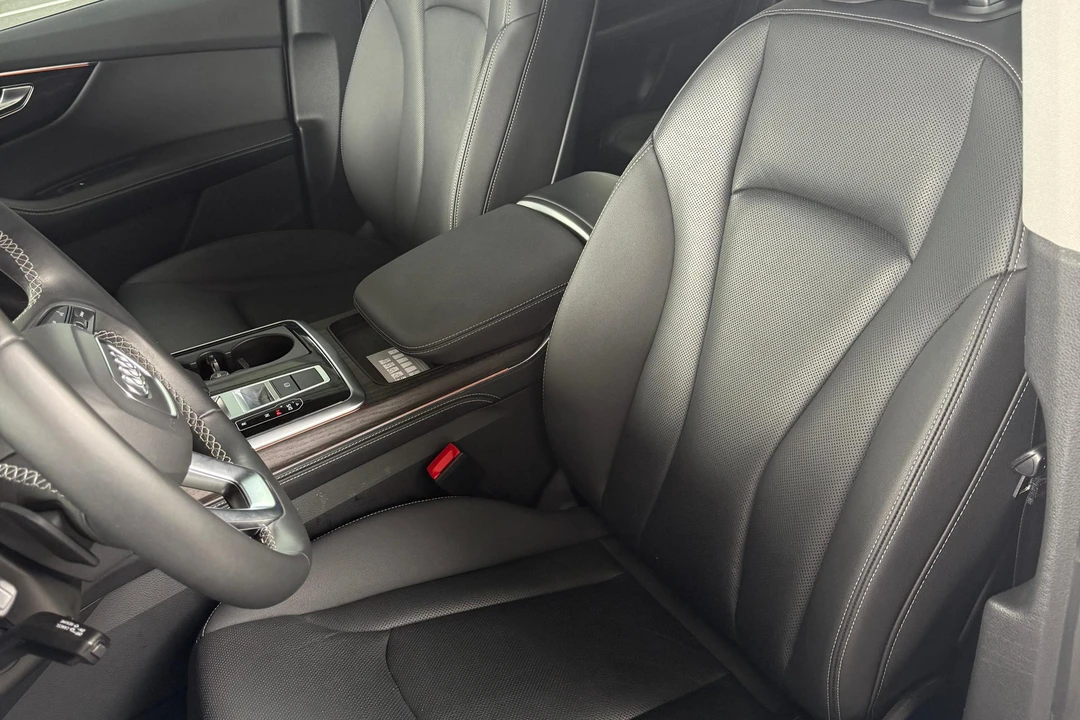 2023 Audi Q8 - Image 18 of 31
