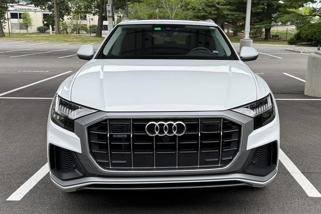 2023 Audi Q8 - Image 2 of 31