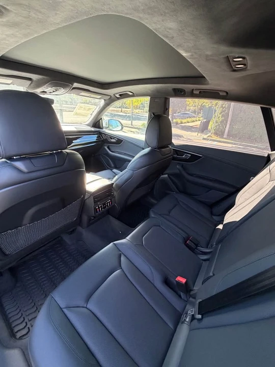 2023 Audi Q8 - Image 10 of 12
