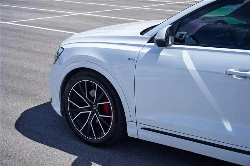 2023 Audi Q8 - Image 2 of 20