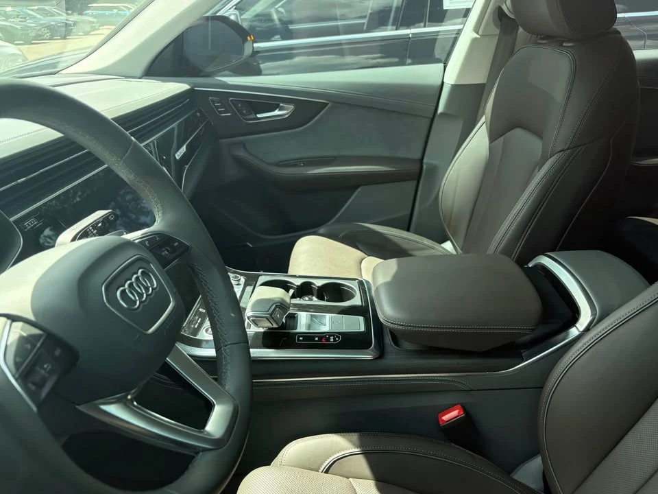 2023 Audi Q8 - Image 6 of 6