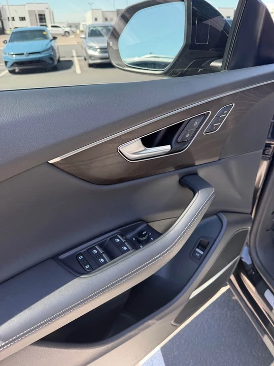 2023 Audi Q8 - Image 7 of 16