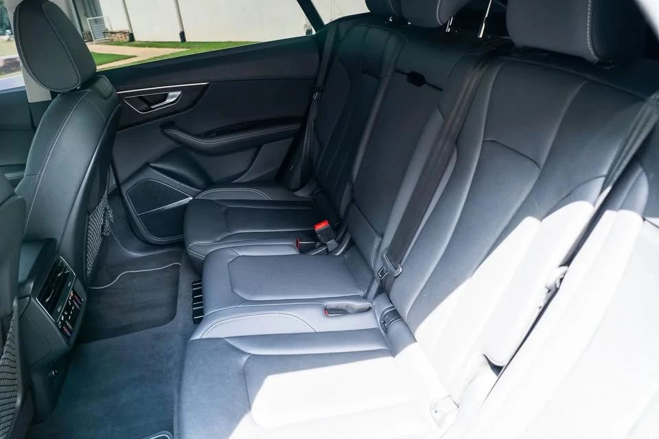 2023 Audi Q8 - Image 16 of 19