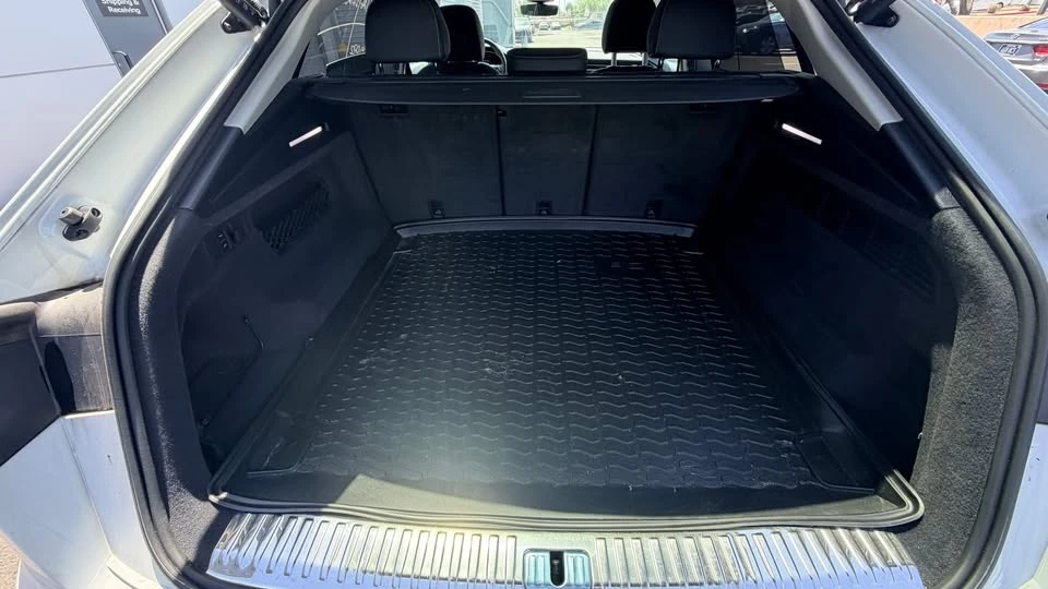 2023 Audi Q8 - Image 8 of 8