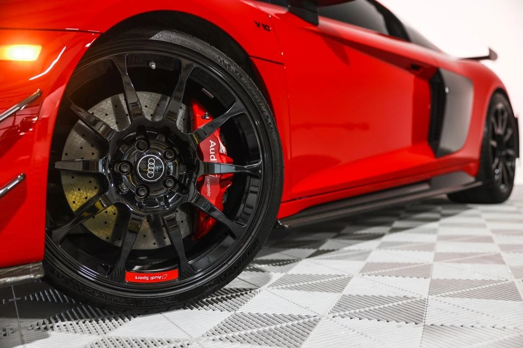 2023 Audi 4S R8 - Image 14 of 31