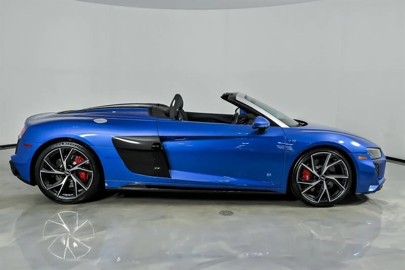 2023 Audi 4S R8 - Image 14 of 31