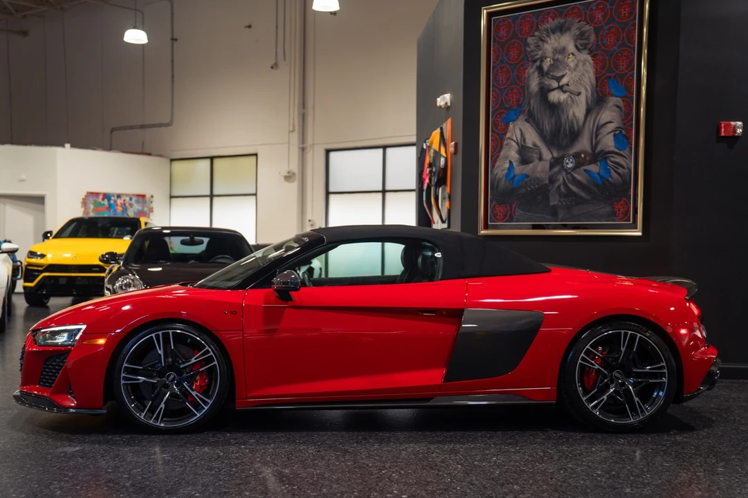 2023 Audi 4S R8 - Image 12 of 31