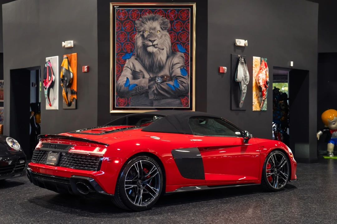 2023 Audi 4S R8 - Image 14 of 31