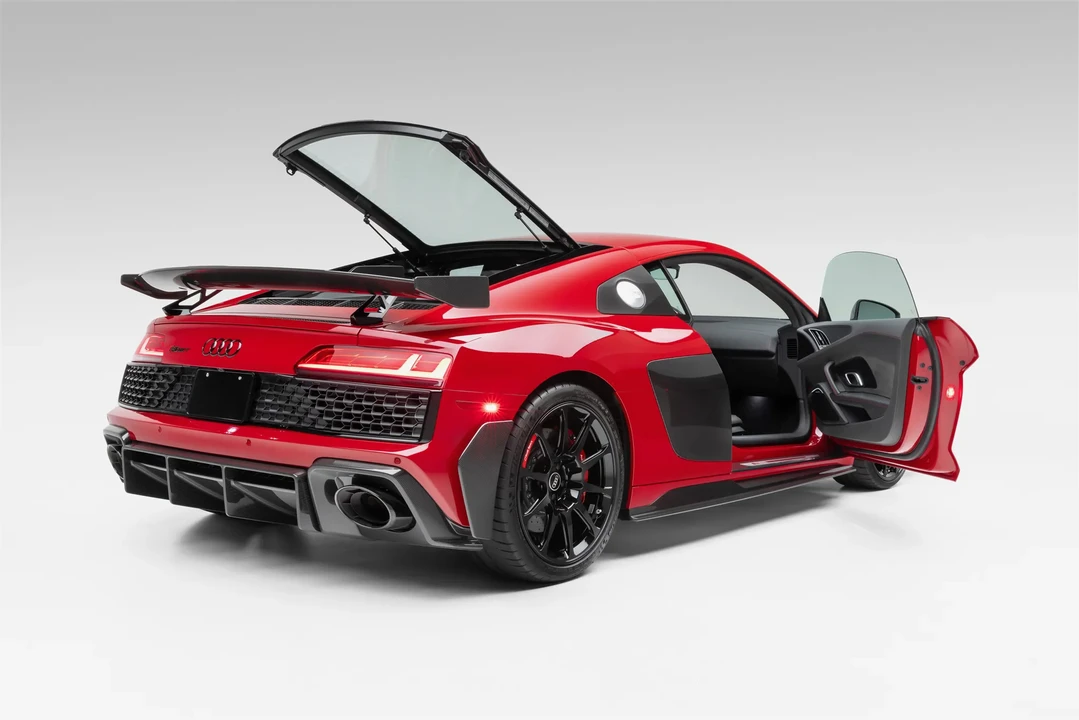 2023 Audi 4S R8 - Image 19 of 31