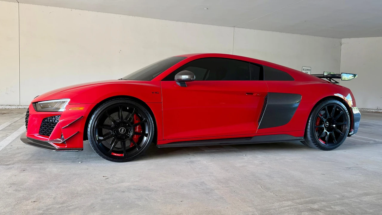 2023 Audi 4S R8 - Image 24 of 31