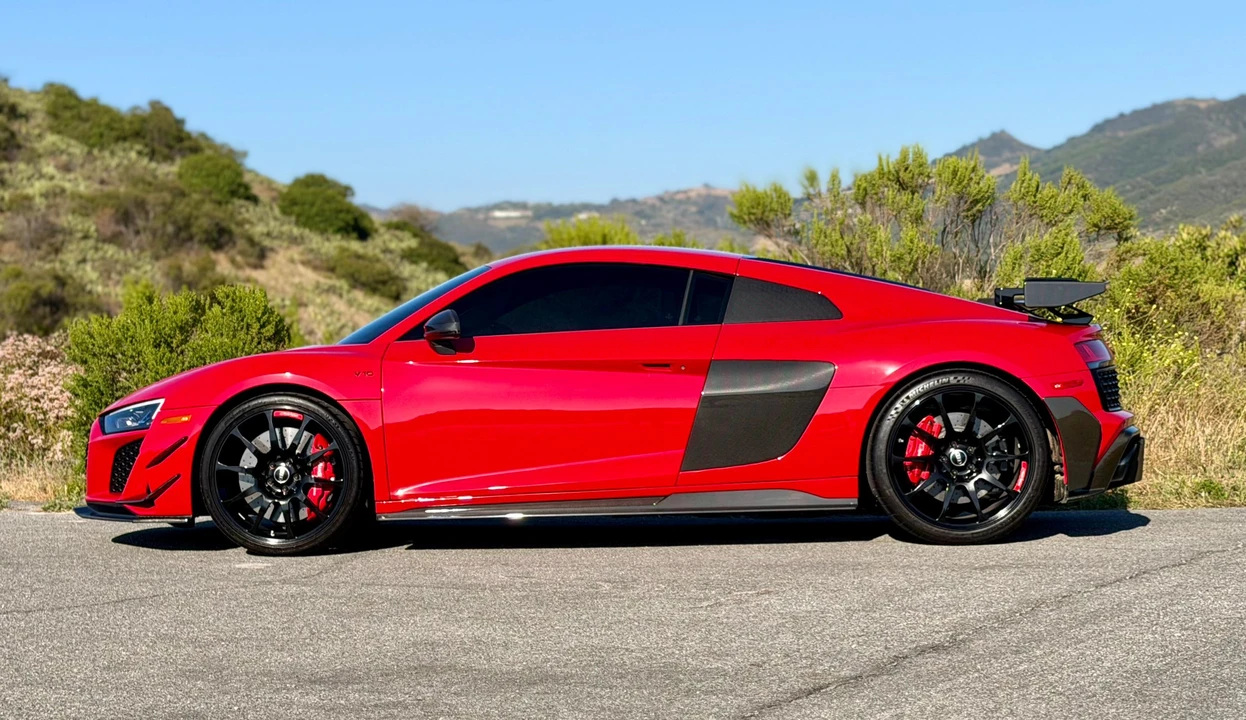 2023 Audi 4S R8 - Image 13 of 31