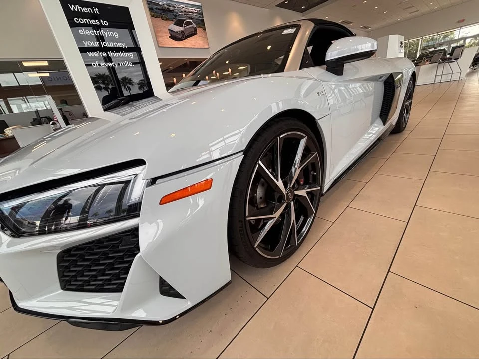 2023 Audi 4S R8 - Image 6 of 13