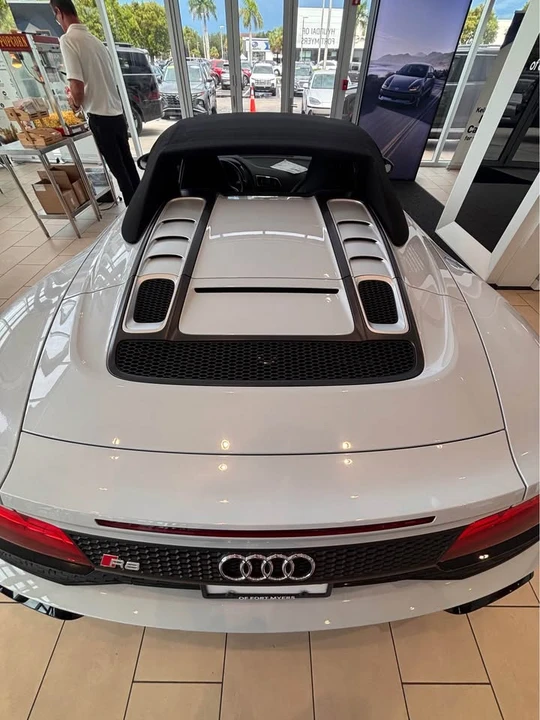 2023 Audi 4S R8 - Image 7 of 13