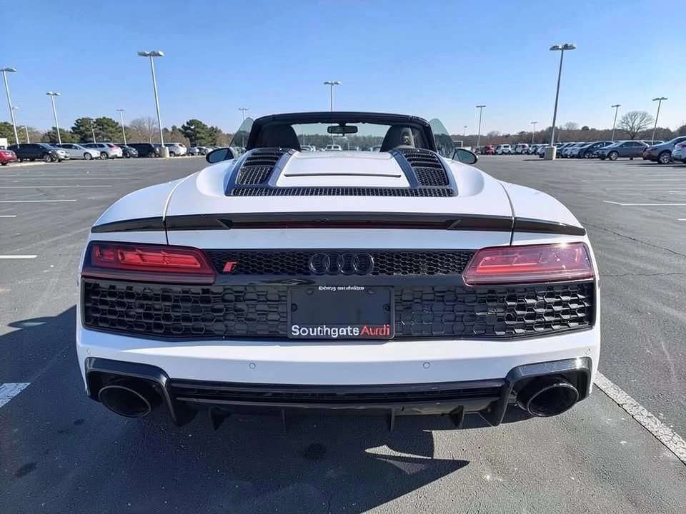 2023 Audi 4S R8 - Image 3 of 6