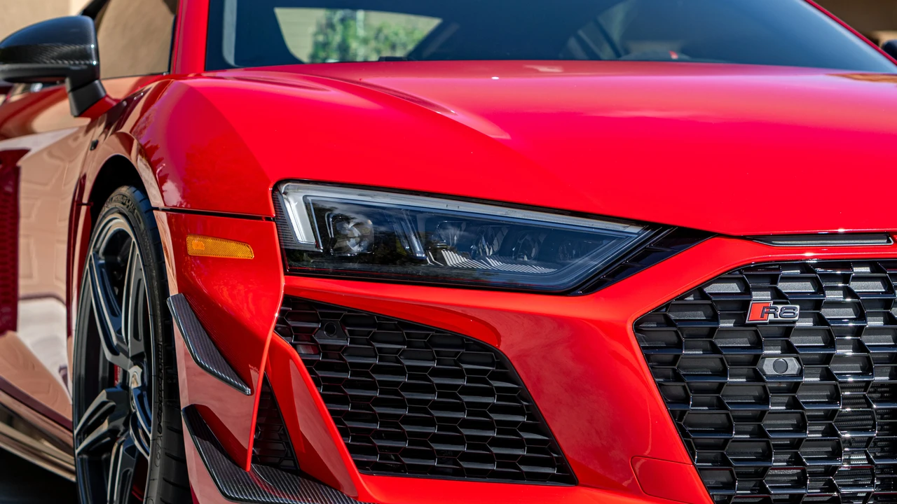 2023 Audi 4S R8 - Image 10 of 31