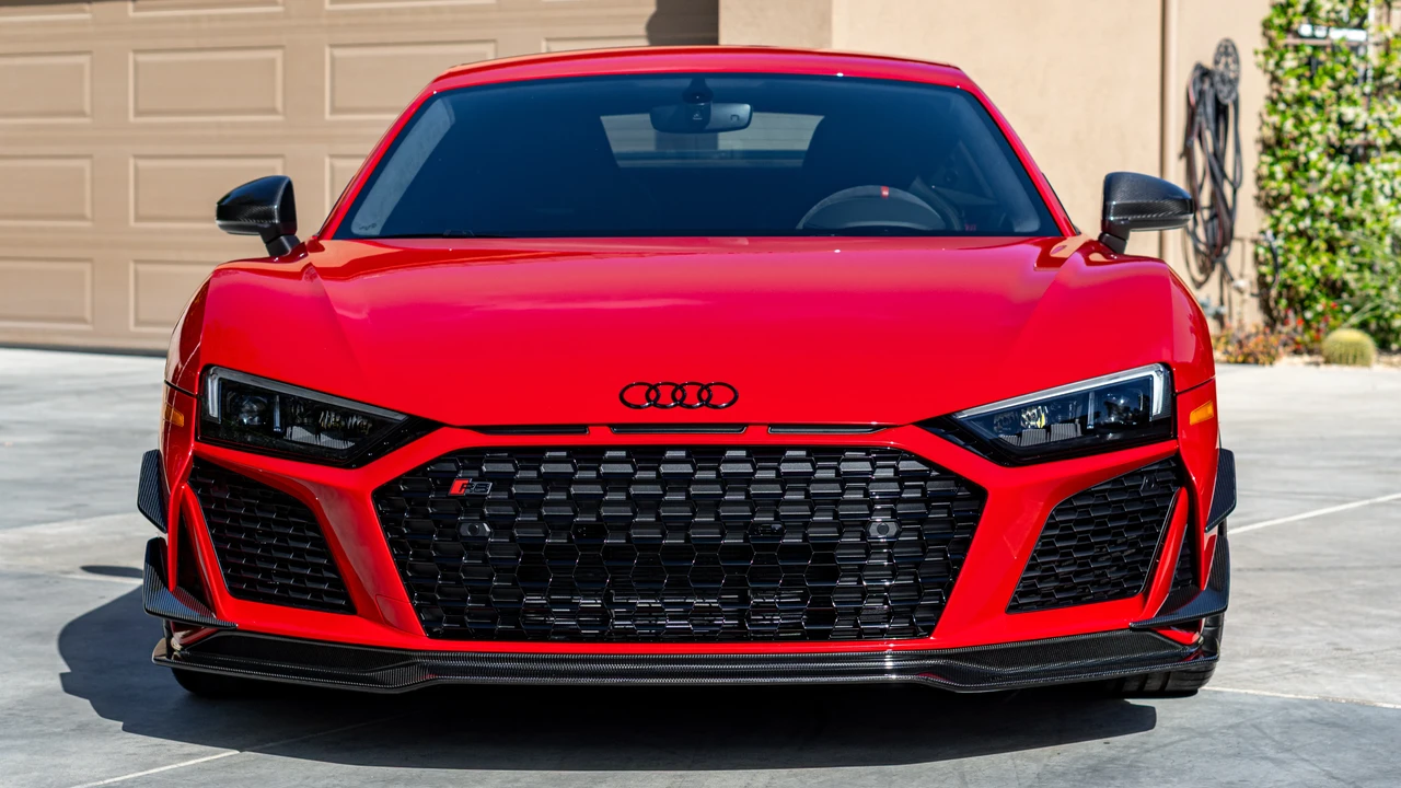 2023 Audi 4S R8 - Image 2 of 31