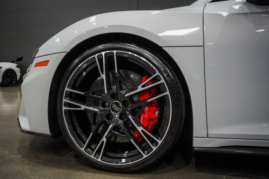 2023 Audi 4S R8 - Image 14 of 31