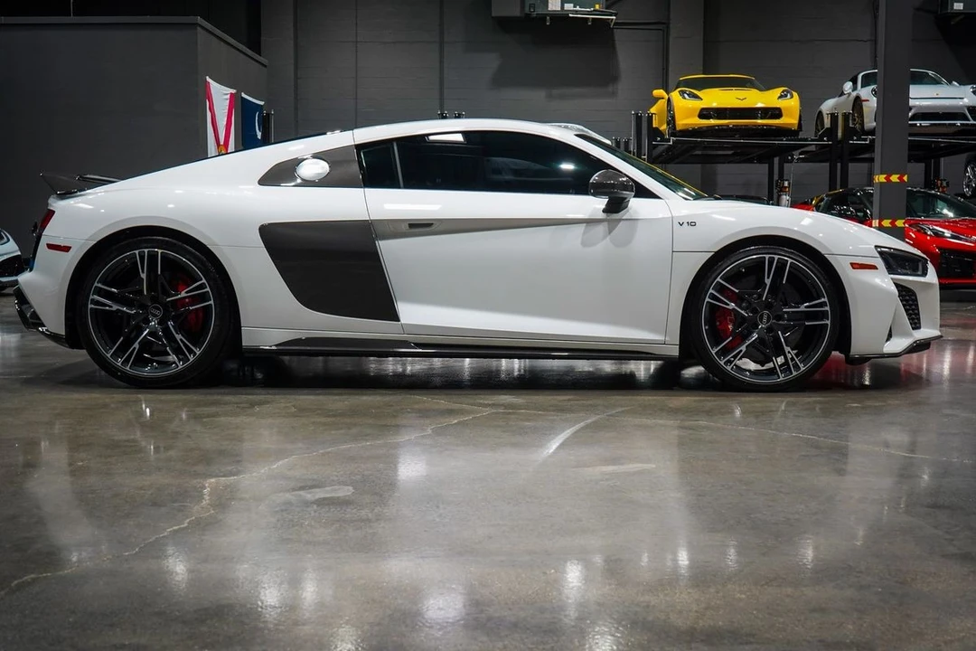 2023 Audi 4S R8 - Image 6 of 31