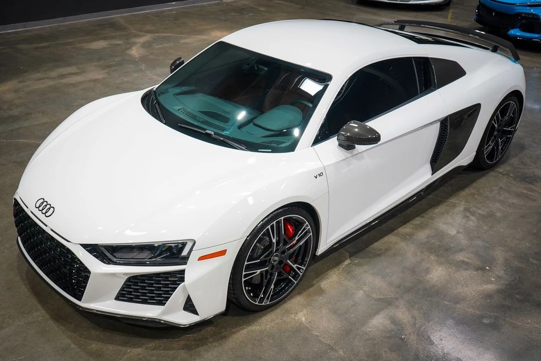 2023 Audi 4S R8 - Image 14 of 31