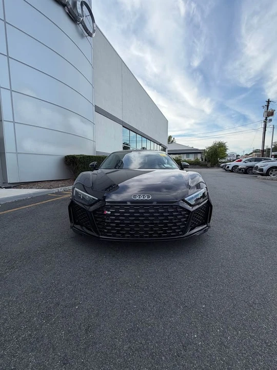 2023 Audi 4S R8 - Image 2 of 14