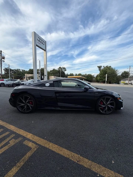 2023 Audi 4S R8 - Image 3 of 14