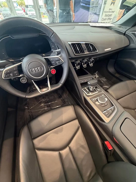 2023 Audi 4S R8 - Image 3 of 6