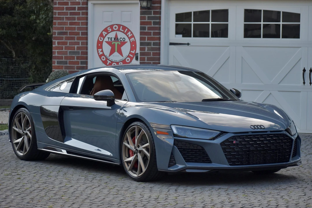 2023 Audi 4S R8 - Image 13 of 31
