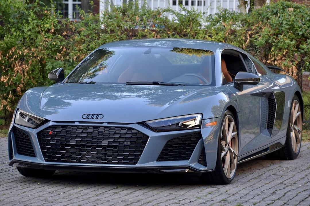 2023 Audi 4S R8 - Image 2 of 31