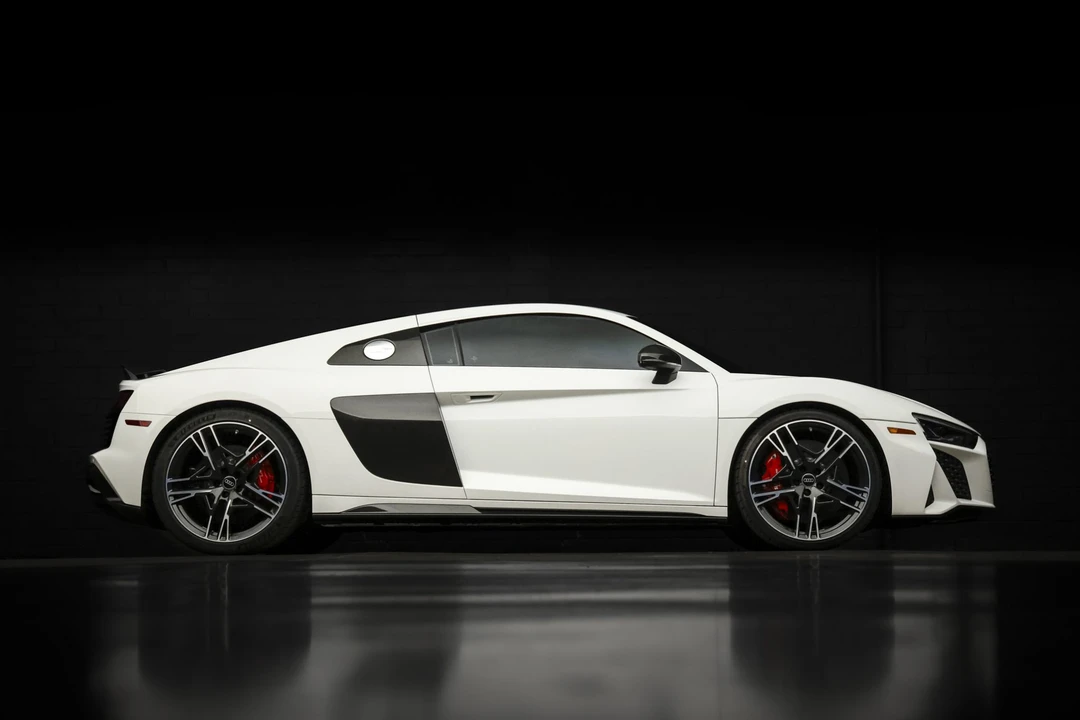 2023 Audi 4S R8 - Image 17 of 31