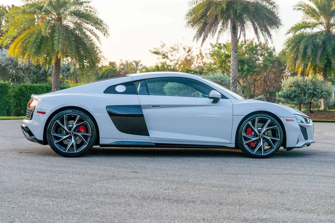 2023 Audi 4S R8 - Image 4 of 31