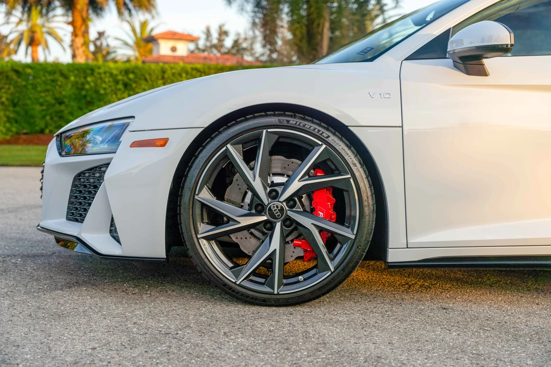 2023 Audi 4S R8 - Image 12 of 31