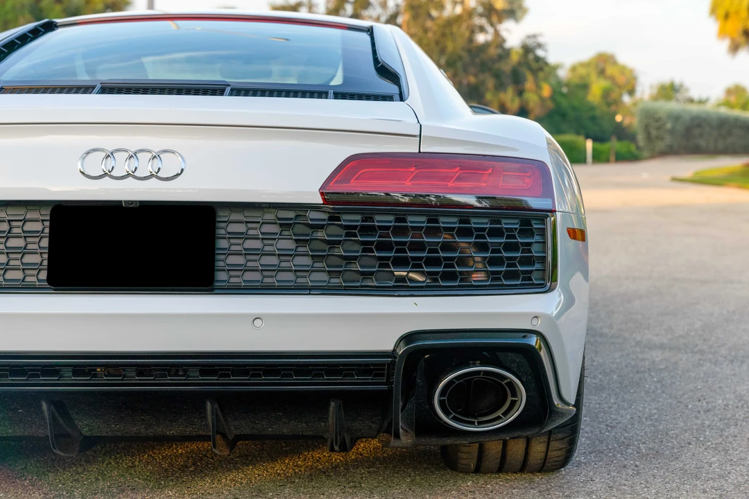 2023 Audi 4S R8 - Image 15 of 31