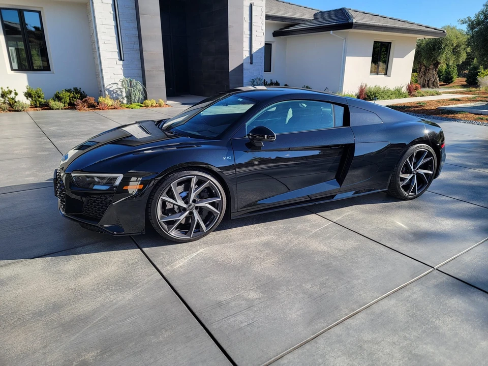 2023 Audi 4S R8 - Image 31 of 31