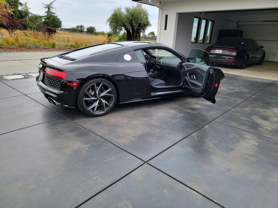 2023 Audi 4S R8 - Image 14 of 31