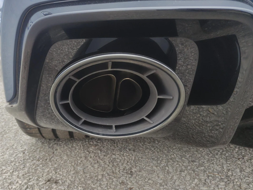 2023 Audi 4S R8 - Image 15 of 31