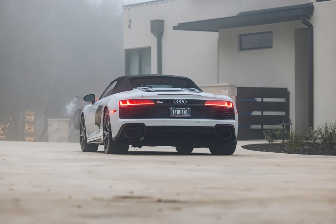 2023 Audi 4S R8 - Image 8 of 31