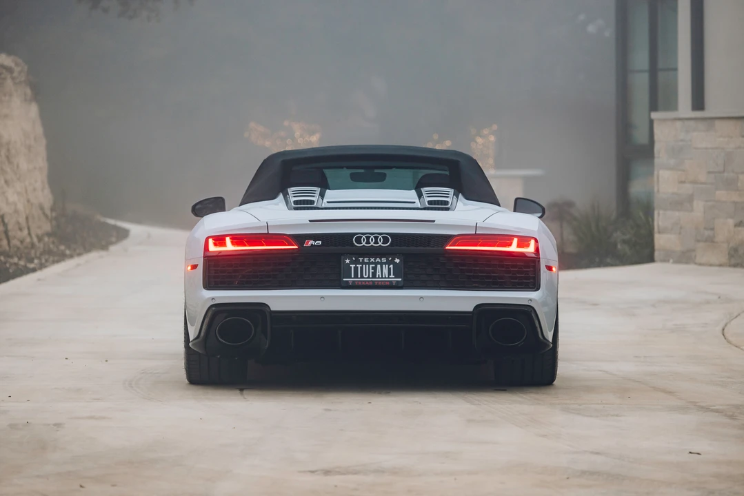 2023 Audi 4S R8 - Image 9 of 31