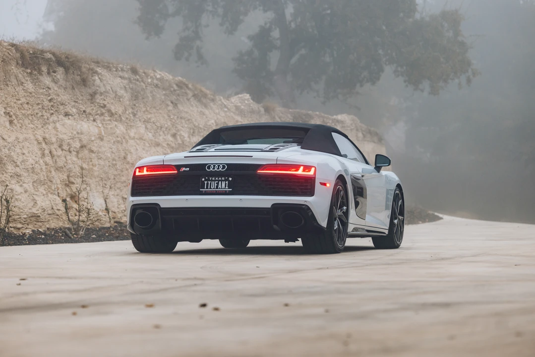2023 Audi 4S R8 - Image 12 of 31