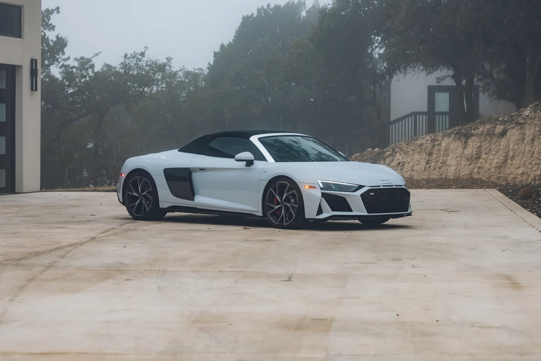 2023 Audi 4S R8 - Image 17 of 31
